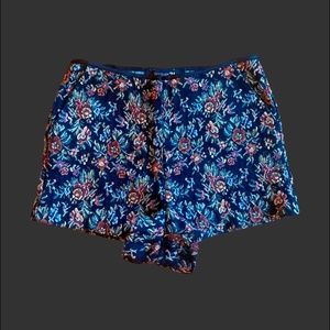 Forever 21 - Floral High Waist Shorts